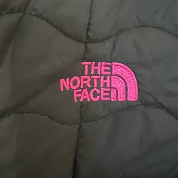 The North Face Black Quilted Jacket with Pink Logo - Picture 1 of 7